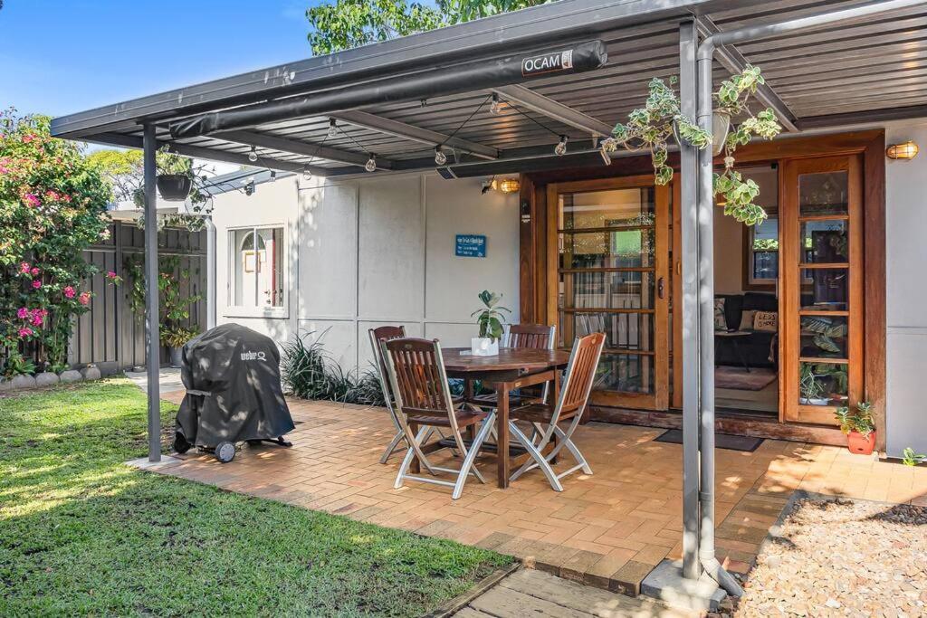 Charlottes Cottage Walk To Beach Ettalong Beach Exterior photo